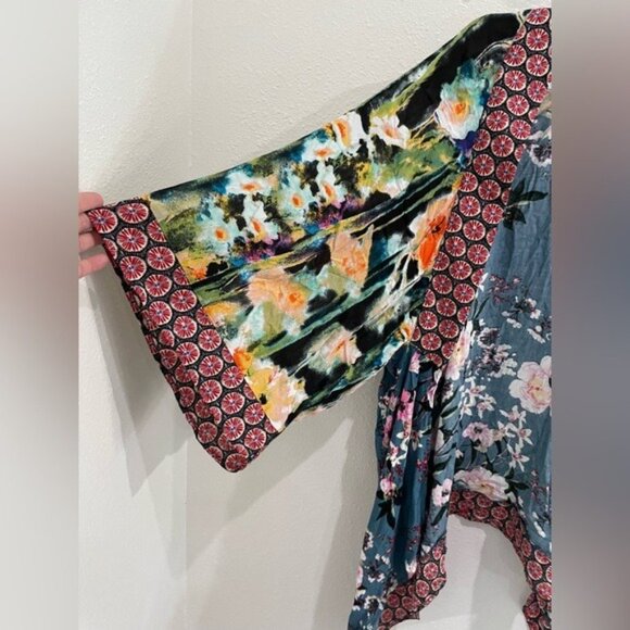 Umgee Boho Patchwork Floral Kimono Cardigan Western Shabby Chic Hippie - Picture 3 of 7
